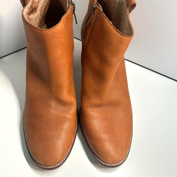 Madewell Tan Ankle Boots - Picture 4 of 16